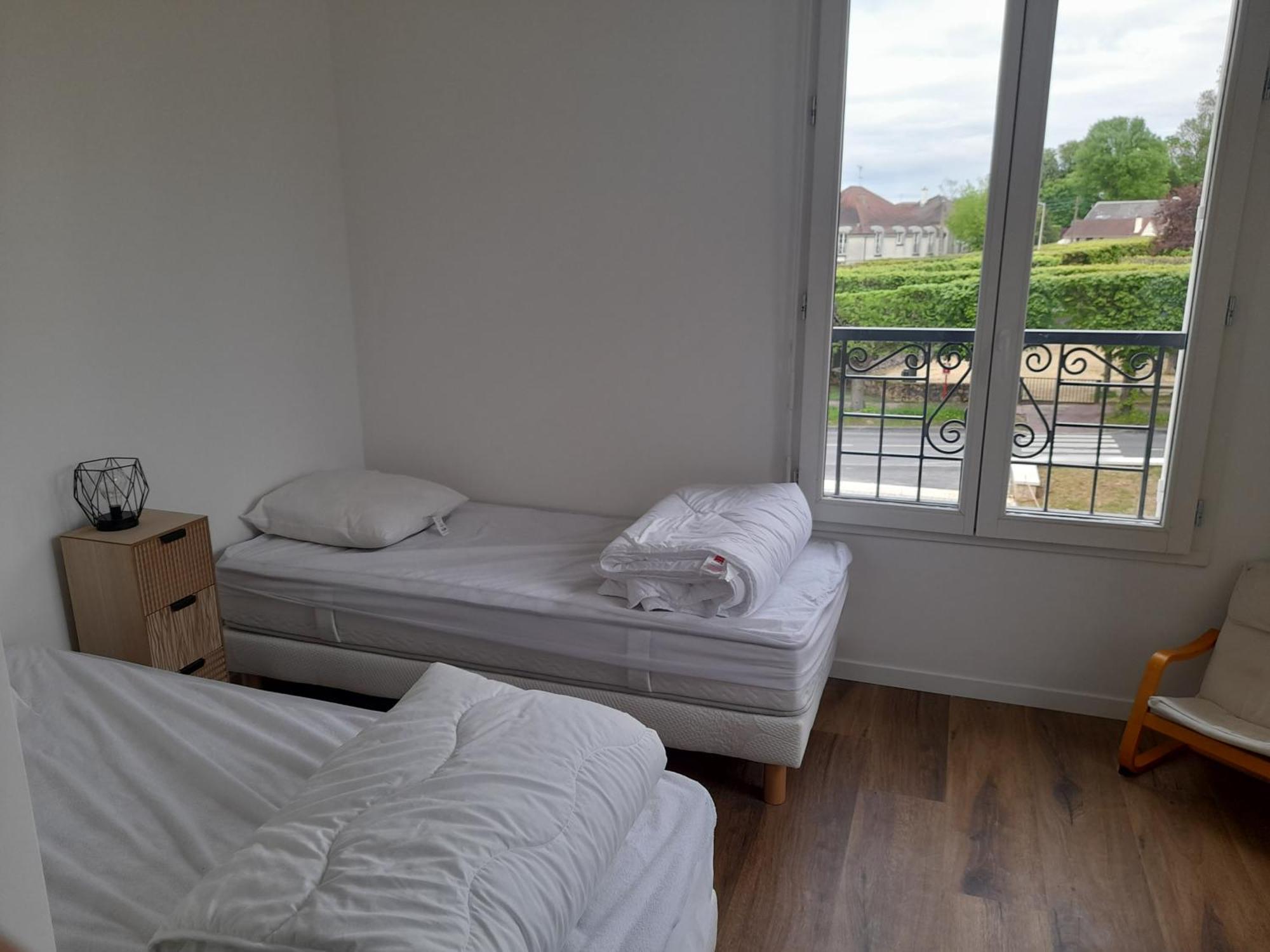 Dans Petit Chateau En Centre * Lagny-sur-Marne