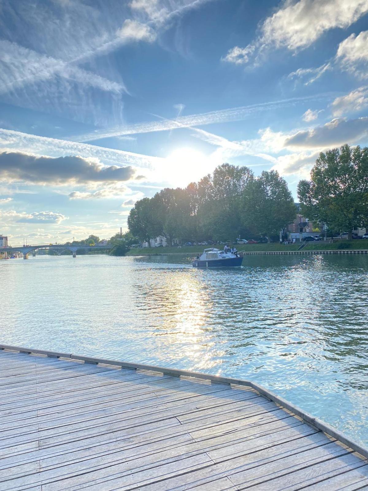Dans Petit Chateau En Centre Apartment Lagny-sur-Marne